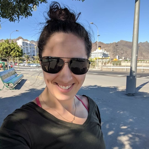 Meet the posher - Picture 1 of 1